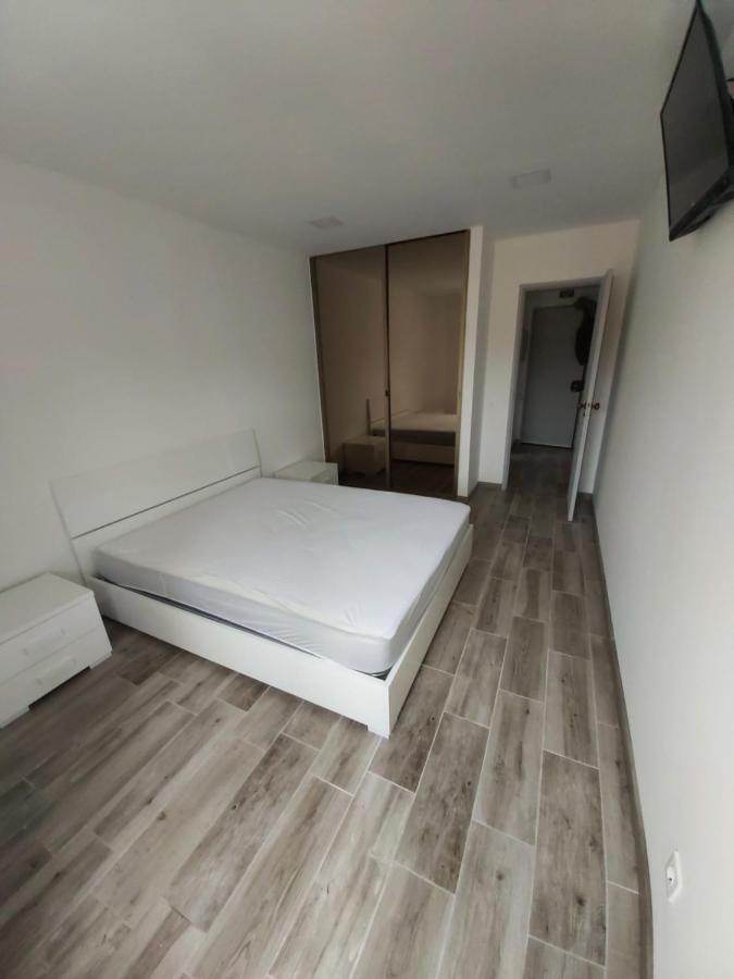 Patio Da Rocha Apartment ปอร์ติเมา ภายนอก รูปภาพ
